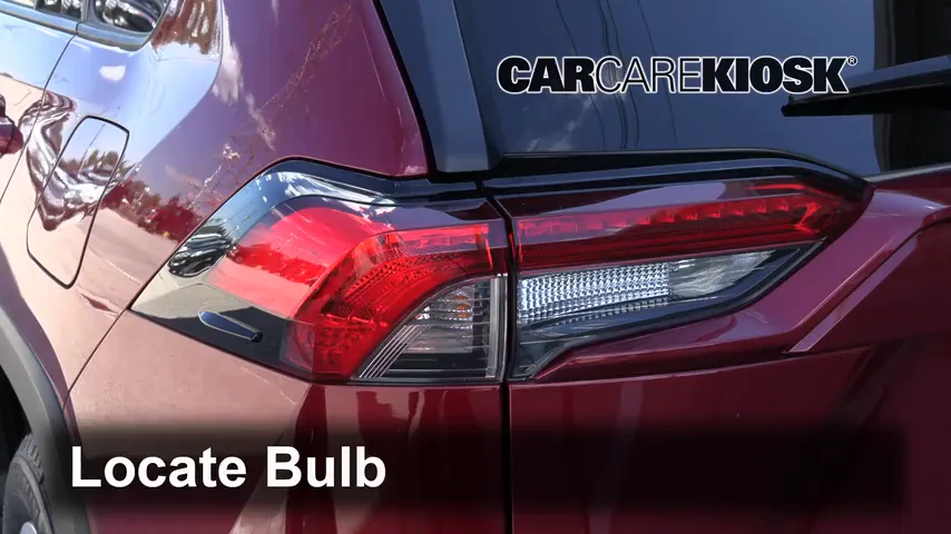2019 Toyota RAV4 LE 2.5L 4 Cyl. Luces Luz trasera (reemplazar foco)